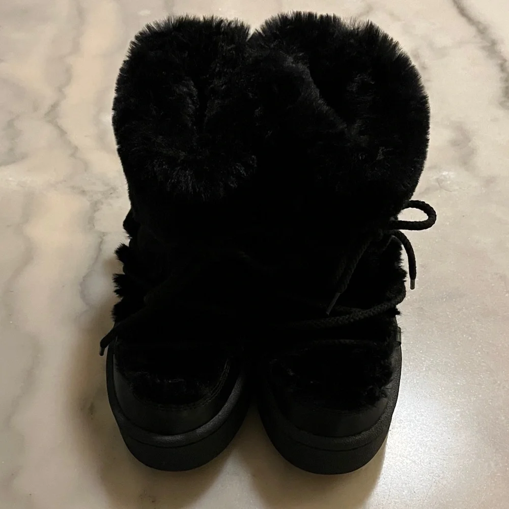 H&M Black Faux Fur Winter Boots - Picture 4 of 12